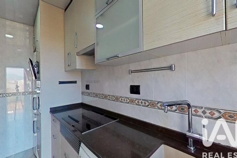 Apartamento de 3 dormitorios en venta en Barcelona, Cataluña, Spain № 7346 - foto 28