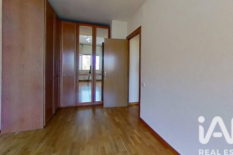 Apartamento de 3 dormitorios en venta en Barcelona, Cataluña, Spain № 7346 - foto 7