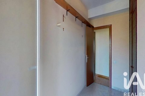 Apartamento de 3 dormitorios en venta en Barcelona, Cataluña, Spain № 7346 - foto 9