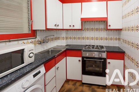 Купить квартиру в Барселона, Испания с 4 спальни, 75м², № 7342 - фото 11