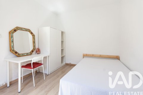 Купить квартиру в Барселона, Испания с 4 спальни, 75м², № 7342 - фото 20