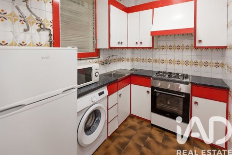 Купить квартиру в Барселона, Испания с 4 спальни, 75м², № 7342 - фото 12