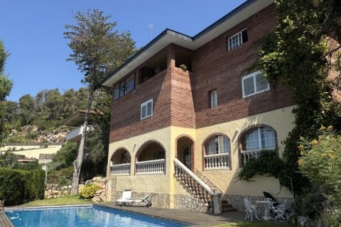 Сasa de 5 dormitorios en venta en La Palma de Cervelló, Barcelona, Cataluña, Spain № 7347