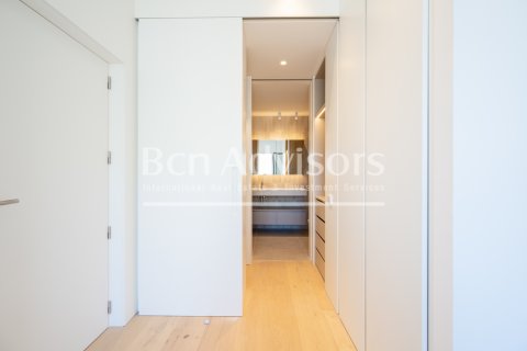 Apartamento de 2 dormitorios en venta en Barcelona, Cataluña, Spain № 2886 - foto 26