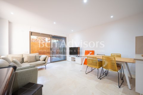 Купить квартиру в Барселона, Испания с 2 спальни, 81м², № 2887 - фото 10