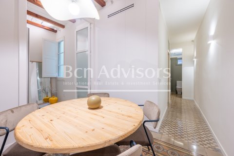 Apartamento de 2 dormitorios en venta en Barcelona, Cataluña, Spain № 2890 - foto 8