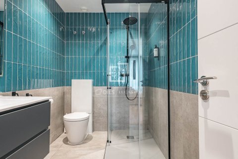 Apartamento de 3 dormitorios en venta en Barcelona, Cataluña, Spain № 6811 - foto 27