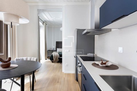 Apartamento de 1 dormitorio en venta en Barcelona, Cataluña, Spain № 6815 - foto 10