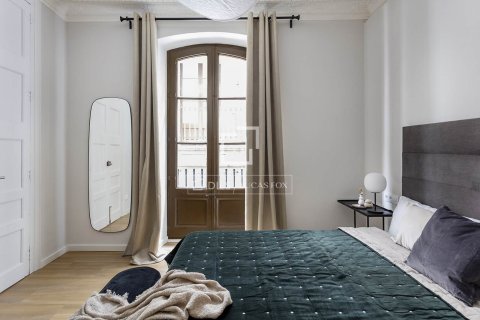 Apartamento de 1 dormitorio en venta en Barcelona, Cataluña, Spain № 6815 - foto 21