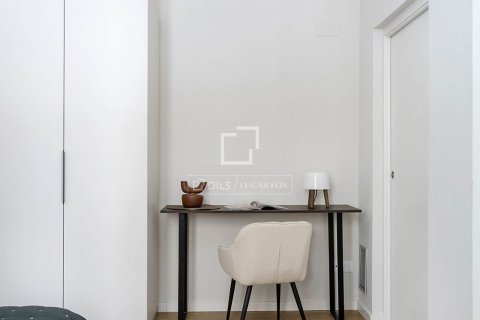 Apartamento de 1 dormitorio en venta en Barcelona, Cataluña, Spain № 6815 - foto 19