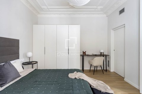 Apartamento de 1 dormitorio en venta en Barcelona, Cataluña, Spain № 6815 - foto 17