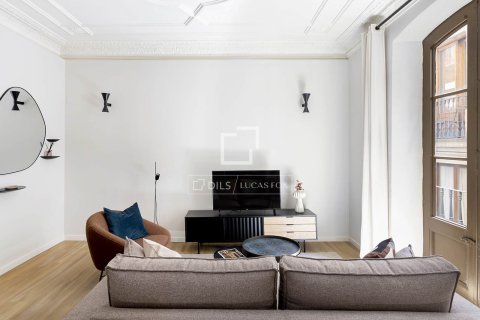 Apartamento de 1 dormitorio en venta en Barcelona, Cataluña, Spain № 6815 - foto 3