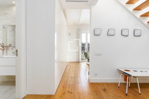 3 bedrooms penthouse for sale in Barcelona, Catalonia, Spain № 6814 - photo 16