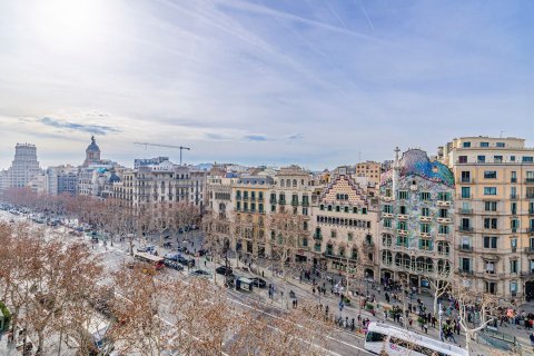 Apartamento de 3 dormitorios en venta en Barcelona, Cataluña, Spain № 6231 - foto 7