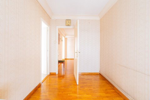 Купить квартиру в Барселона, Испания с 5 комнат, 130м², № 6230 - фото 27