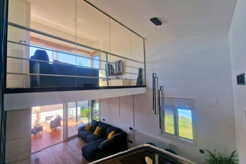 Сasa de 4 dormitorios en venta en Calafell, Tarragona, Cataluña, Spain № 6228 - foto 11