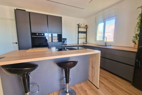 Сasa de 4 dormitorios en venta en Calafell, Tarragona, Cataluña, Spain № 6228 - foto 25