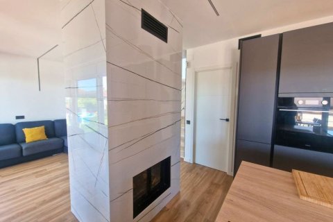 Сasa de 4 dormitorios en venta en Calafell, Tarragona, Cataluña, Spain № 6228 - foto 22