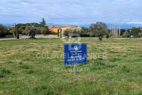 Parcela de 5728 m² en venta en Peralada, Gerona, Cataluña, Spain № 5766