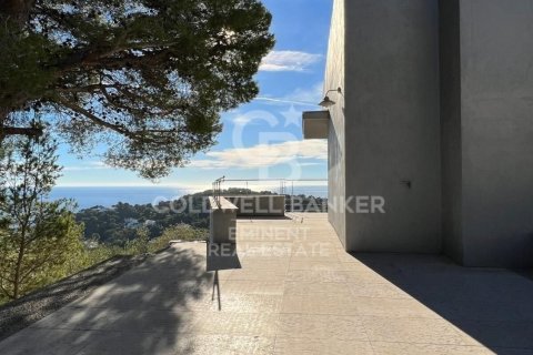 Villa de 4 dormitorios en venta en Palafrugell, Gerona, Cataluña, Spain № 5765 - foto 24