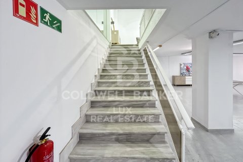 Propiedad comercial de 457 m² en venta en Roses, Gerona, Cataluña, Spain № 5769 - foto 7