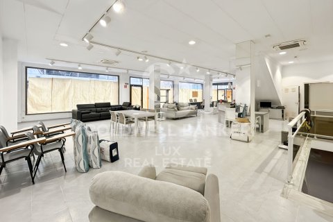 Propiedad comercial de 457 m² en venta en Roses, Gerona, Cataluña, Spain № 5769