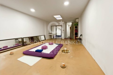 Propiedad comercial de 153 m² en venta en Barcelona, Cataluña, Spain № 5764 - foto 19