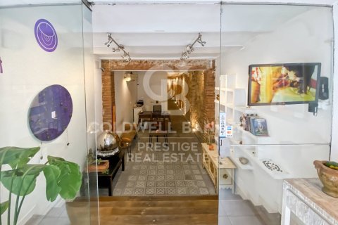 Propiedad comercial de 153 m² en venta en Barcelona, Cataluña, Spain № 5764 - foto 2