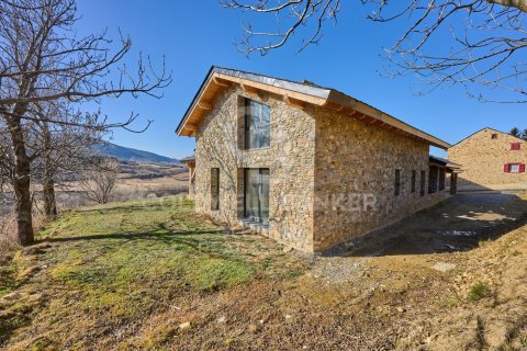 Сasa de 3 dormitorios en venta en Cataluña, Spain № 5767 - foto 27