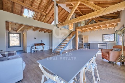 Сasa de 3 dormitorios en venta en Cataluña, Spain № 5767 - foto 8