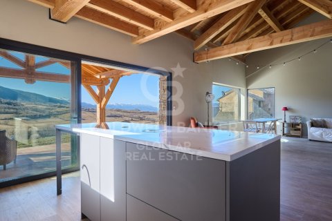 Сasa de 3 dormitorios en venta en Cataluña, Spain № 5767 - foto 13