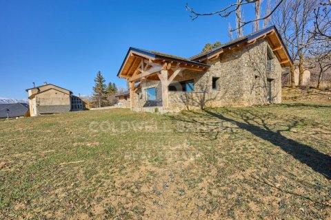 Сasa de 3 dormitorios en venta en Cataluña, Spain № 5767 - foto 5