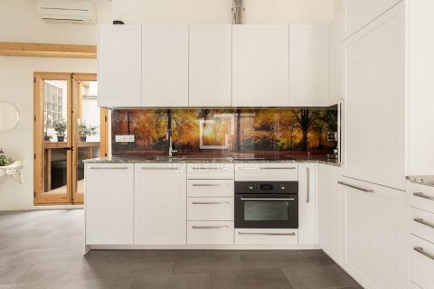 Apartamento de 1 dormitorio en venta en Barcelona, Cataluña, Spain № 3883 - foto 12