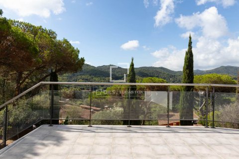 Villa de 4 dormitorios en venta en Vallromanes, Barcelona, Cataluña, Spain № 3885 - foto 8