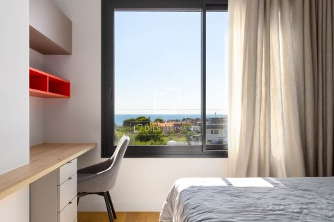 Villa de 6 dormitorios en venta en Montgat, Barcelona, Cataluña, Spain № 3884 - foto 21