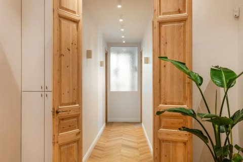 3 bedrooms apartment for sale in Barcelona, Catalonia, Spain № 4763 - photo 15