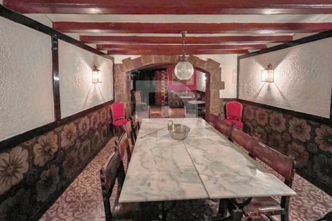 Propiedad comercial de 190 m² en venta en Ciudad Vieja, Barcelona, Cataluña, Spain № 4551 - foto 5