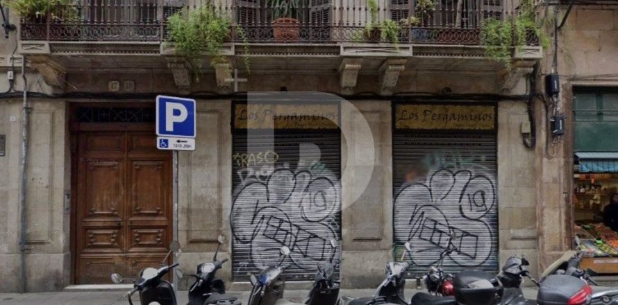 Propiedad comercial de 190 m² en venta en Ciudad Vieja, Barcelona, Cataluña, Spain № 4551