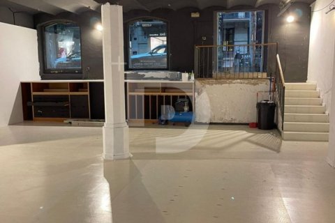 Propiedad comercial de 190 m² en venta en L'Eixample, Barcelona, Cataluña, Spain № 4554 - foto 3