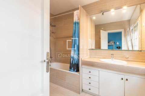 5 bedrooms villa for sale in Gava, Barcelona, Catalonia, Spain № 4387 - photo 16