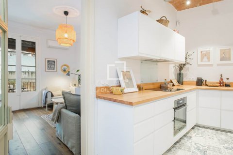 2 bedrooms apartment for sale in Barcelona, Catalonia, Spain № 8779 - photo 8