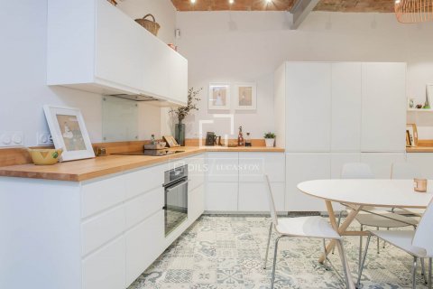 2 bedrooms apartment for sale in Barcelona, Catalonia, Spain № 8779 - photo 7
