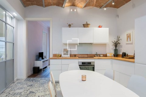 2 bedrooms apartment for sale in Barcelona, Catalonia, Spain № 8779 - photo 4