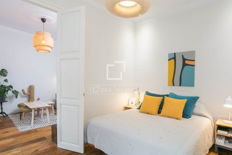 2 bedrooms apartment for sale in Barcelona, Catalonia, Spain № 8779 - photo 19