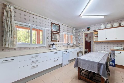 Купить финку в Виланова-и-ла-Желтру, Испания с 5 спален, 248м², № 8777 - фото 28