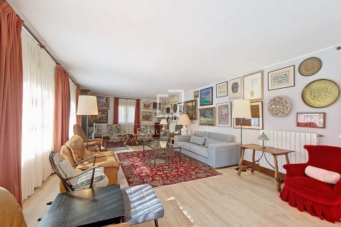 Купить финку в Виланова-и-ла-Желтру, Испания с 5 спален, 248м², № 8777 - фото 14