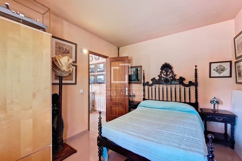 Купить финку в Виланова-и-ла-Желтру, Испания с 5 спален, 248м², № 8777 - фото 24