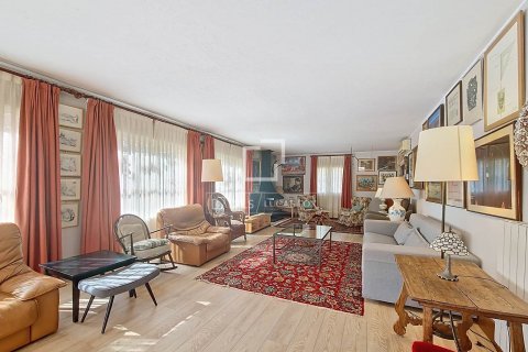 Купить финку в Виланова-и-ла-Желтру, Испания с 5 спален, 248м², № 8777 - фото 13