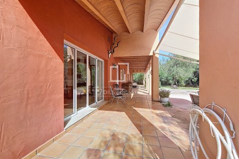 Купить финку в Виланова-и-ла-Желтру, Испания с 5 спален, 248м², № 8777 - фото 18