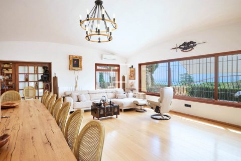 Villa de 6 dormitorios en venta en Cabrera de Mar, Barcelona, Cataluña, Spain № 8770 - foto 7